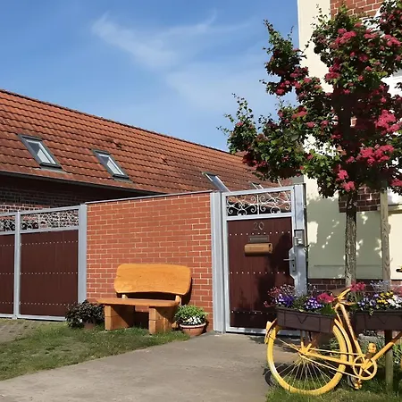 - Neu Dessau Apartmán *