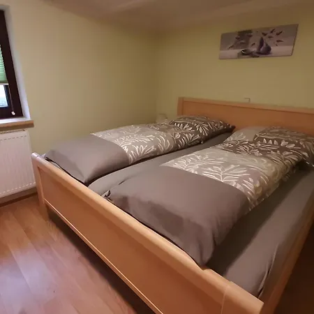 - Neu Dessau *